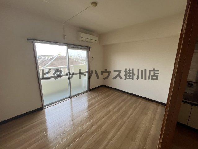 袋井市堀越マンション リビング