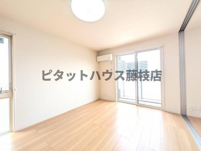 藤枝市小石川町アパート リビング