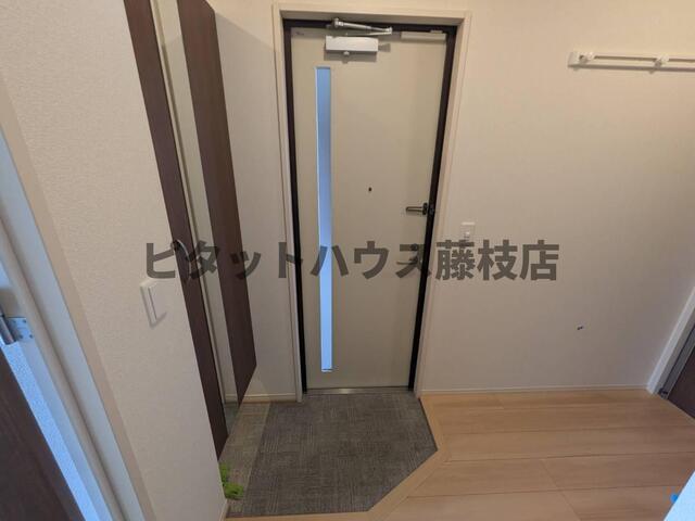 藤枝市小石川町アパート 玄関