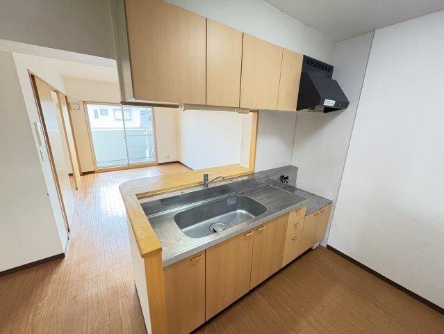 菊川市加茂マンション キッチン
