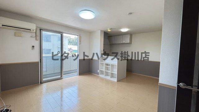 袋井市堀越アパート リビング