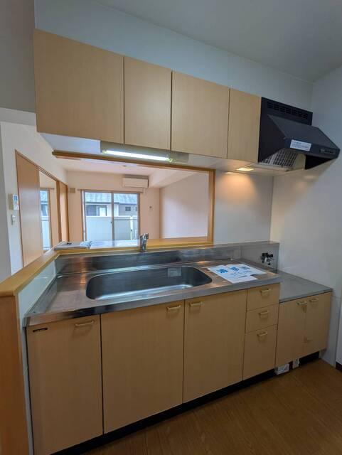 菊川市加茂マンション キッチン