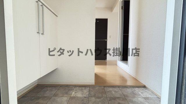 袋井市堀越アパート 玄関