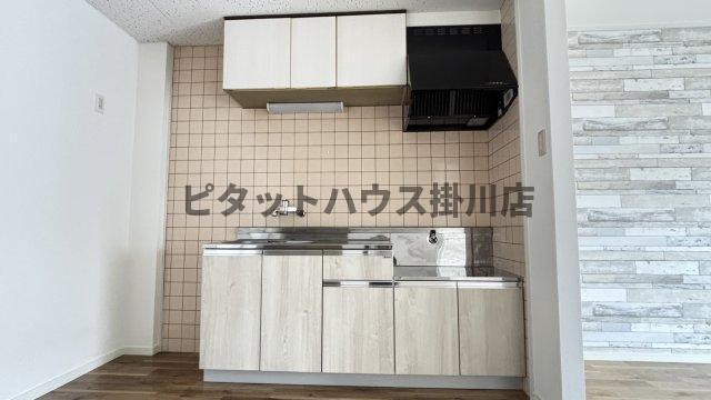 掛川市杉谷マンション キッチン