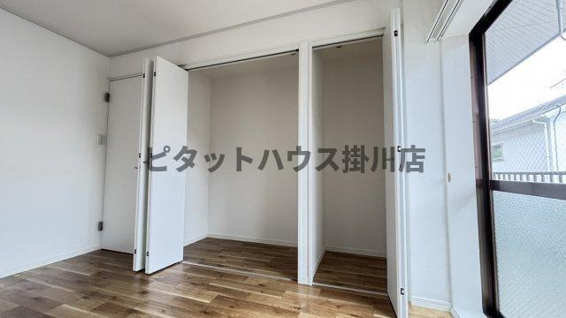 掛川市杉谷マンション 収納