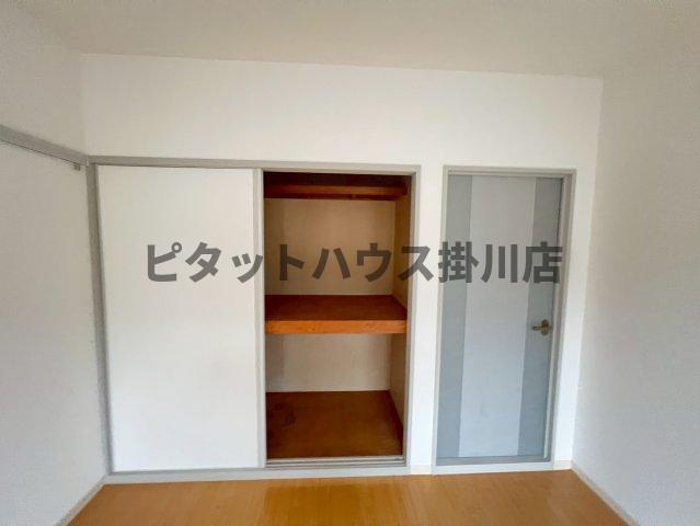 掛川市中アパート 収納