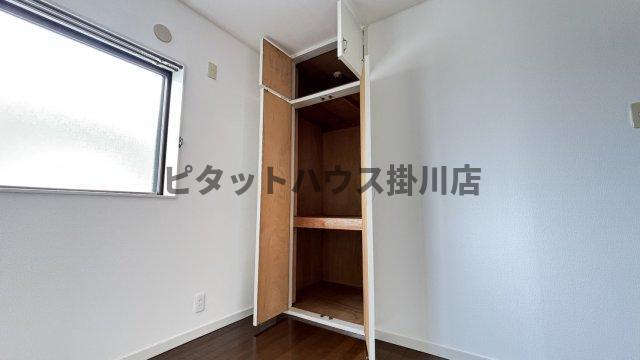 掛川市杉谷マンション 収納