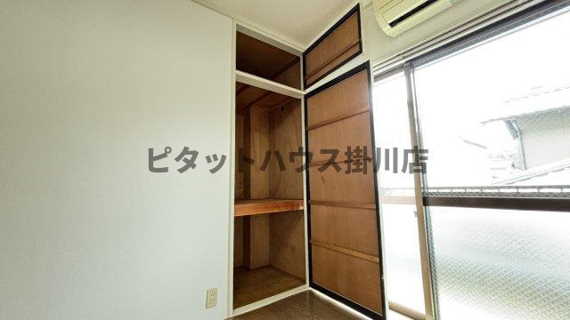 掛川市杉谷マンション 収納