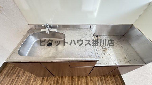 掛川市杉谷アパート キッチン
