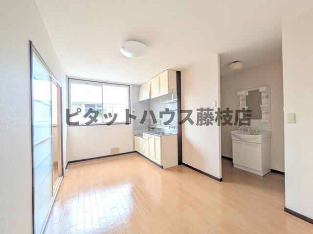 藤枝市青葉町アパート リビング