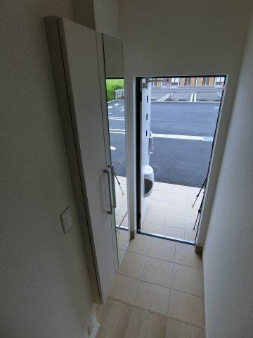 掛川市沢田アパート 玄関