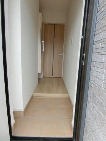 掛川市沢田アパート 玄関