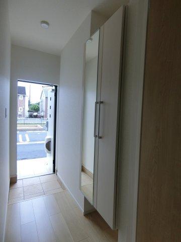 掛川市沢田アパート 玄関