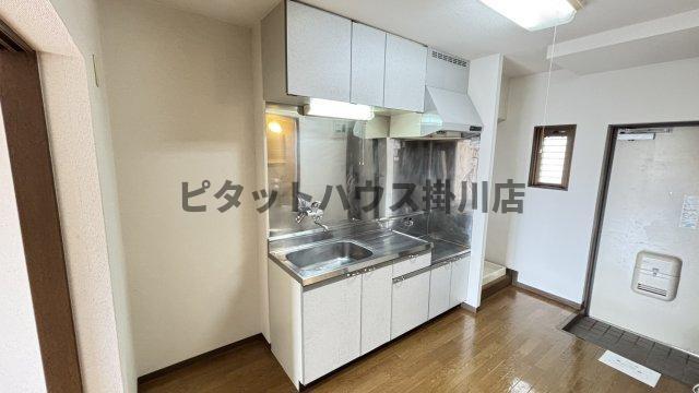 掛川市大池マンション キッチン