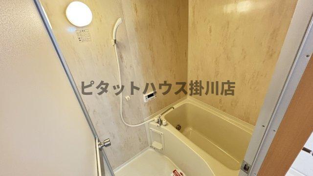 掛川市長谷マンション バス／シャワー