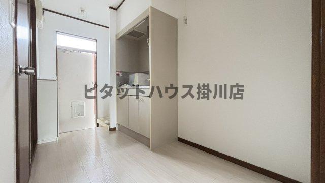 掛川市中央高町アパート 室内