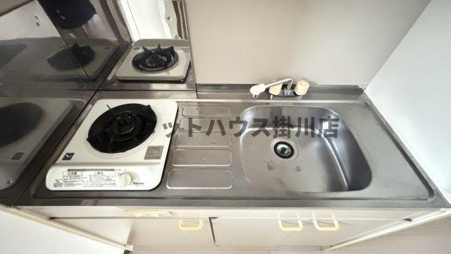 掛川市中央高町アパート キッチン