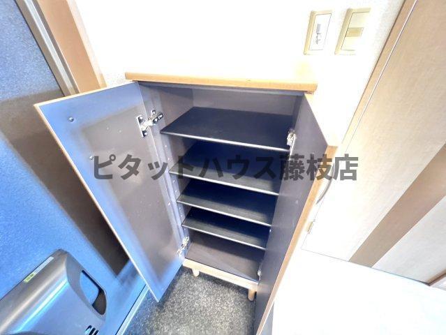 藤枝市高柳アパート 収納