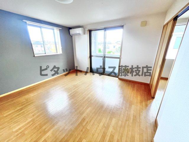 藤枝市藤枝アパート リビング