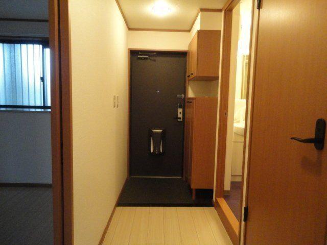 焼津市南小川アパート 玄関