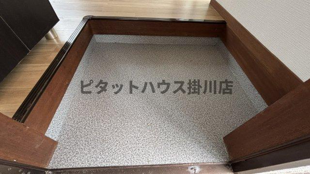 掛川市掛川アパート 玄関