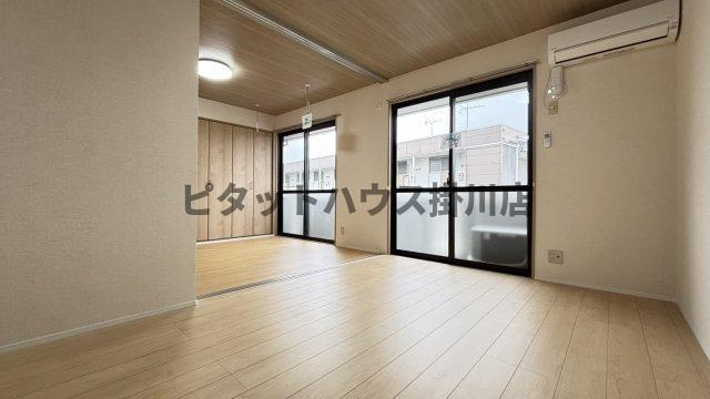 掛川市天王町アパート リビング