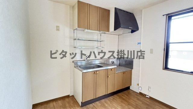 掛川市仁藤アパート キッチン