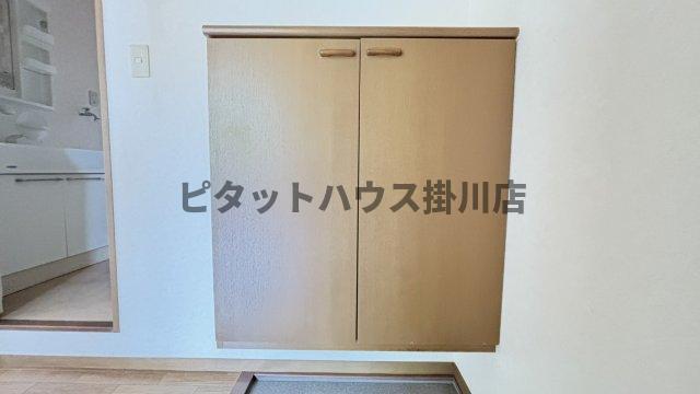 掛川市仁藤アパート 収納