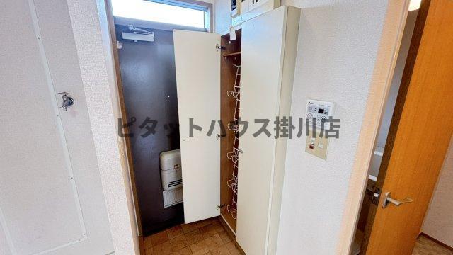 掛川市弥生町アパート 室内