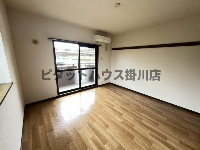 袋井市豊沢マンション リビング