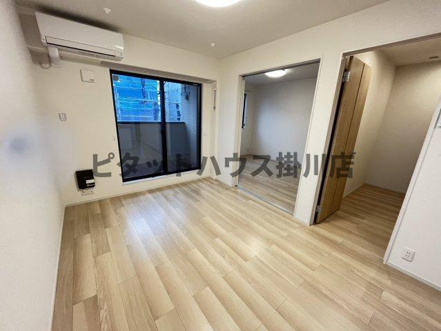 袋井市久能アパート リビング