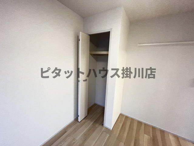 袋井市久能アパート 室内