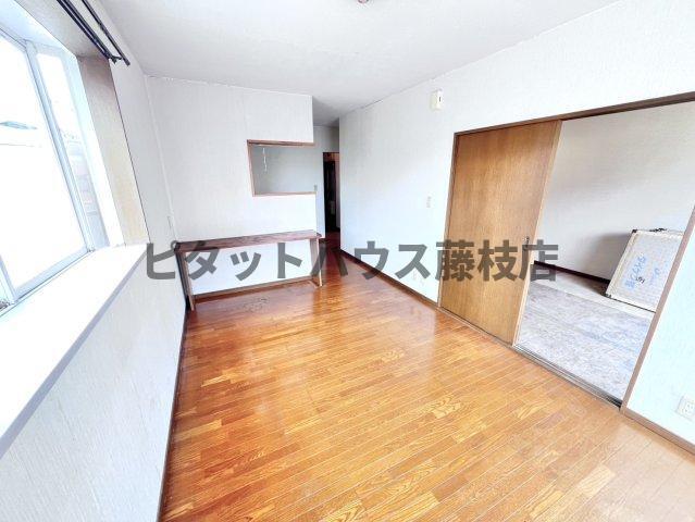 焼津市三ケ名マンション リビング