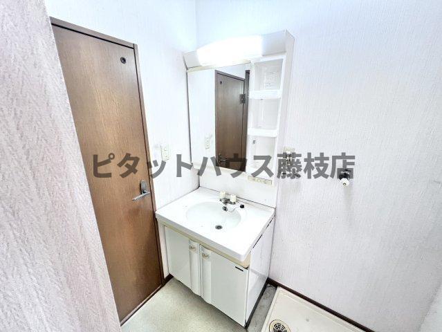 焼津市三ケ名マンション 洗面