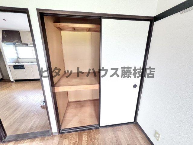 焼津市相川アパート 収納
