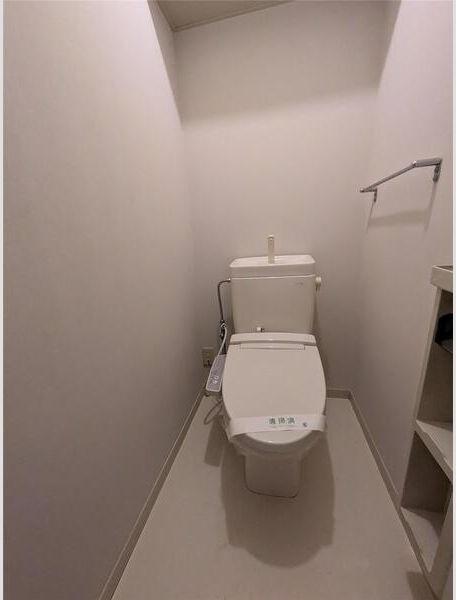 御前崎市池新田アパート トイレ