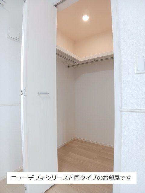 藤枝市音羽町アパート 収納