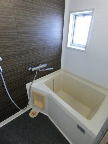 掛川市大坂アパート バス／シャワー