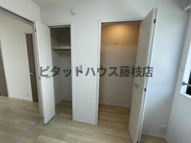 藤枝市高岡アパート 収納