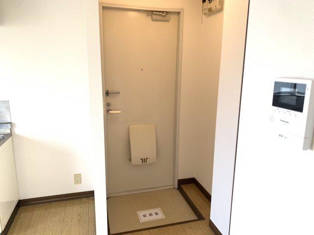 ＤＵＥ  ＣＡＳＡ（102） 玄関