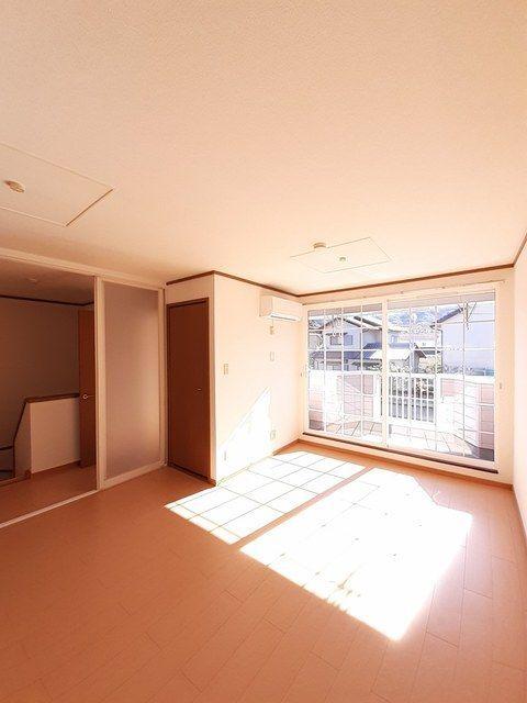 掛川市平野アパート リビング