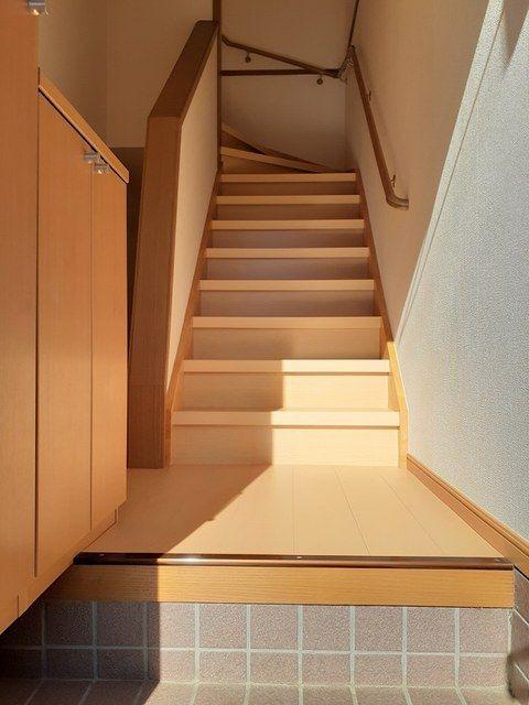 掛川市平野アパート 玄関