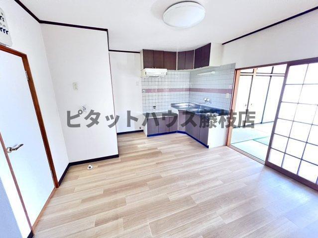 焼津市八楠アパート リビング