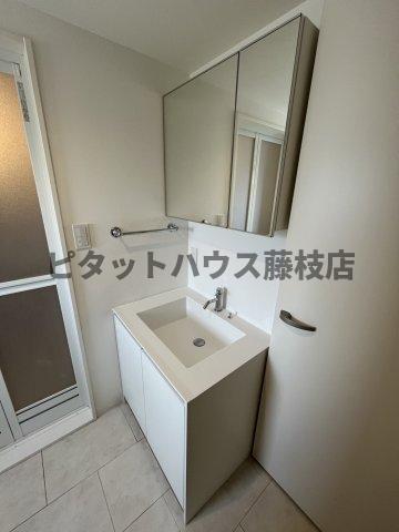 藤枝市駅前マンション 洗面