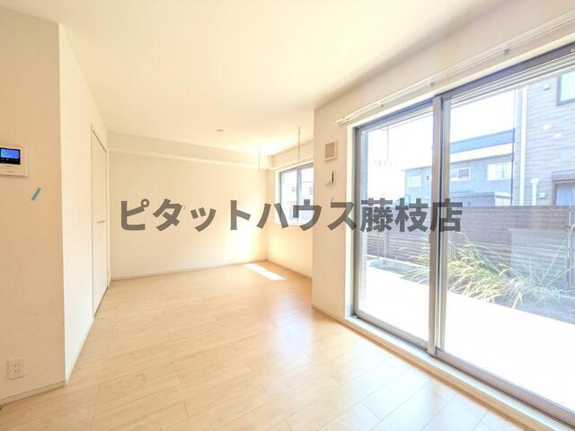 焼津市石津アパート リビング