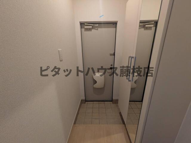 焼津市石津アパート 玄関