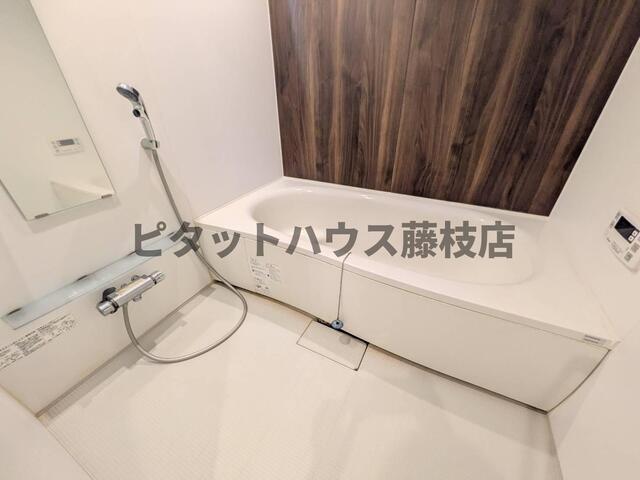 焼津市石津アパート バス／シャワー