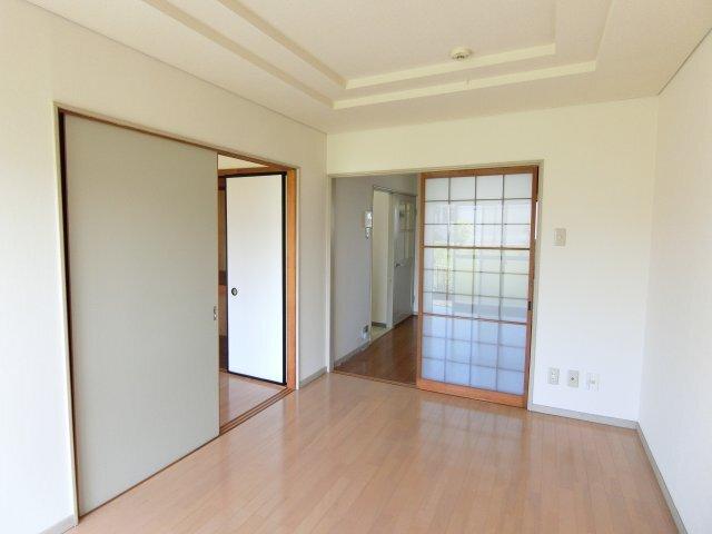 掛川市亀の甲アパート リビング