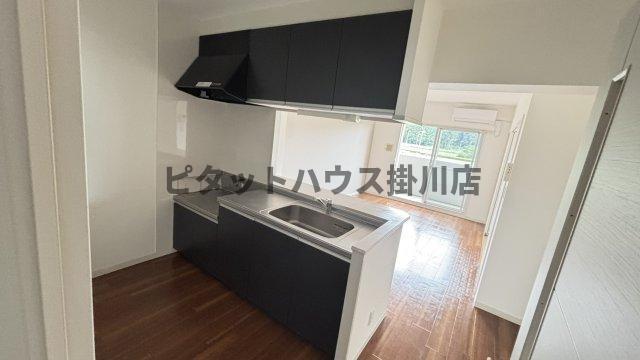 袋井市豊沢マンション キッチン