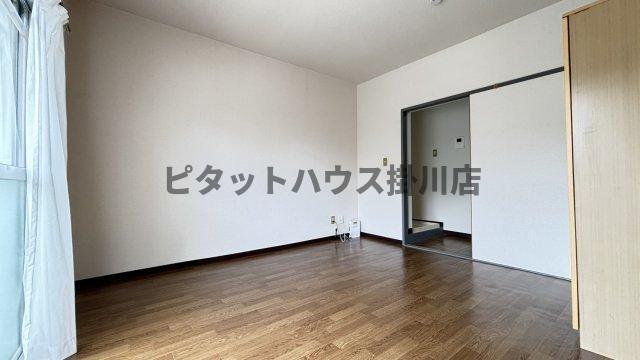 掛川市下俣南マンション リビング